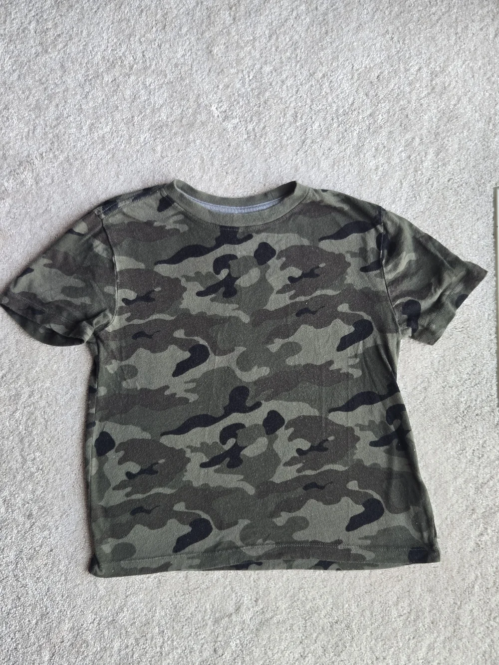 Old Navy Green Camo Short Sleeve Tee